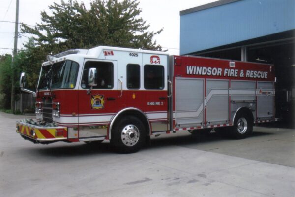4025 - 2009 Spartan Rosenbauer