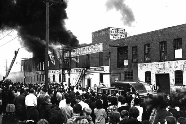 Spectators throng Langlois Ave at height of the fire