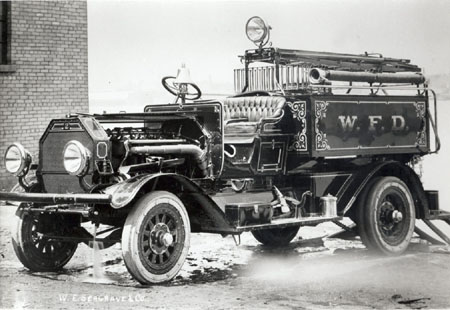 “Old Mike” – Windsor’s First Motor Pumper