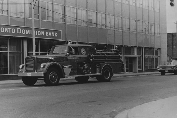 Engine 7, District Chief en route to Herald Press fire